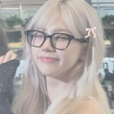 studysegalla's tweet image. ⌕ new search: #studytwt |  #studytwtbr | #collegetwt

•laurinha 🩰
•03’ line
•neurodivergente 🧠
•biomedicina (4/8) 🔬
•vestibulanda de medicina 🥼
•ela/dela 🌸

📚 Me acompanhe no Insta: @studies.segalla

✉️ Email para parcerias abaixo: