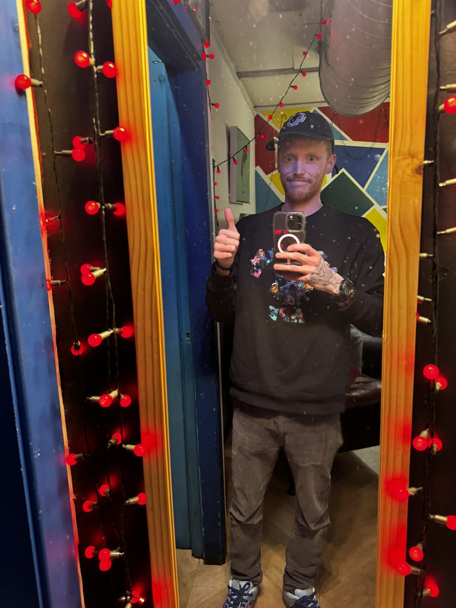 Robin Grainger (@robingrainger) on Twitter photo Great fun at <a href="/StandComedyClub/">The Stand</a> last night.
Thanks to the audience and acts for having me.
My tour show is tonight at <a href="/GlasgowComedy/">Glasgow Comedy Festival</a> <a href="/StandGlasgow/">The Stand Glasgow</a>: thestand.co.uk/performance/18…
My 2025 <a href="/edfringe/">Edinburgh Festival Fringe</a> show is on sale: thestand.co.uk/performance/19… Great fun at <a href="/StandComedyClub/">The Stand</a> last night.
Thanks to the audience and acts for having me.
My tour show is tonight at <a href="/GlasgowComedy/">Glasgow Comedy Festival</a> <a href="/StandGlasgow/">The Stand Glasgow</a>: thestand.co.uk/performance/18…
My 2025 <a href="/edfringe/">Edinburgh Festival Fringe</a> show is on sale: thestand.co.uk/performance/19…