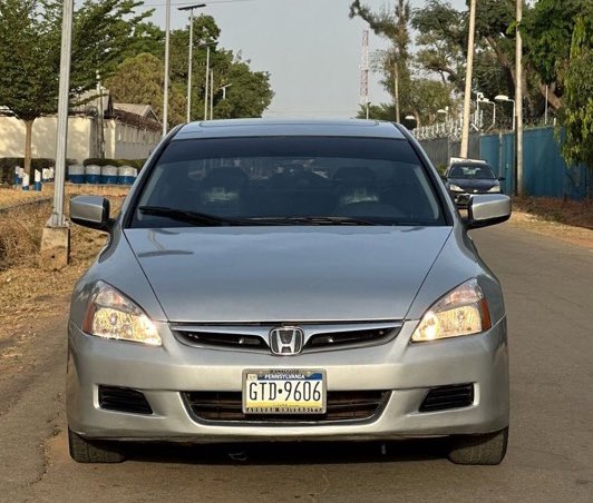 abdoulmansoor00's tweet image. Clean used Honda Accord DC
(2006) Model 
3.9M 💰 

Kaduna 🇳🇬