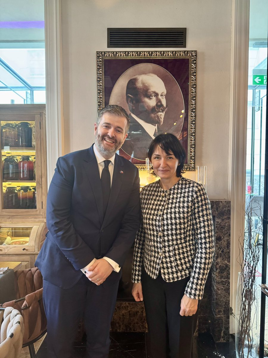 It was a true pleasure to have a working lunch today w/ Vice Minister of Foreign Affairs (<a href="/PolandMFA/">Ministry of Foreign Affairs 🇵🇱</a>), Henryka <a href="/moscicka_dendys/">H. Mościcka-Dendys</a>. Madam Vice Minister helped lay the foundation for #Kosova’s Consulate General &amp; first Mission in #Poland established last year. We discussed further