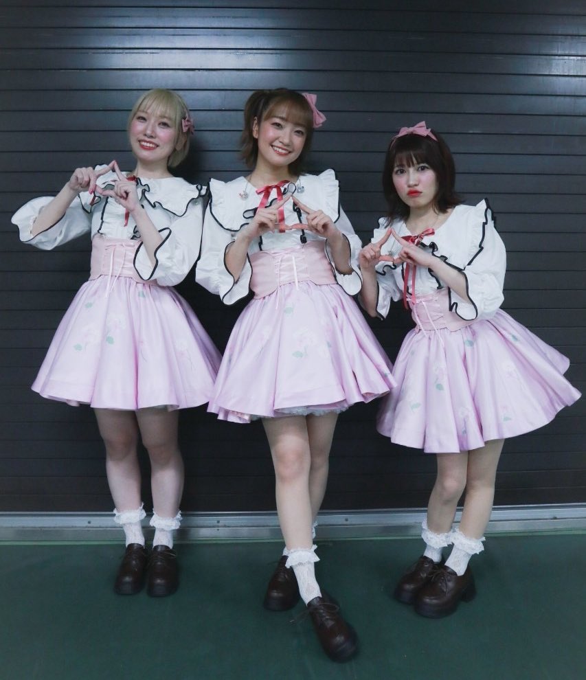 seria926's tweet image. アミマネラ🩷🖤△△△🖤🩷