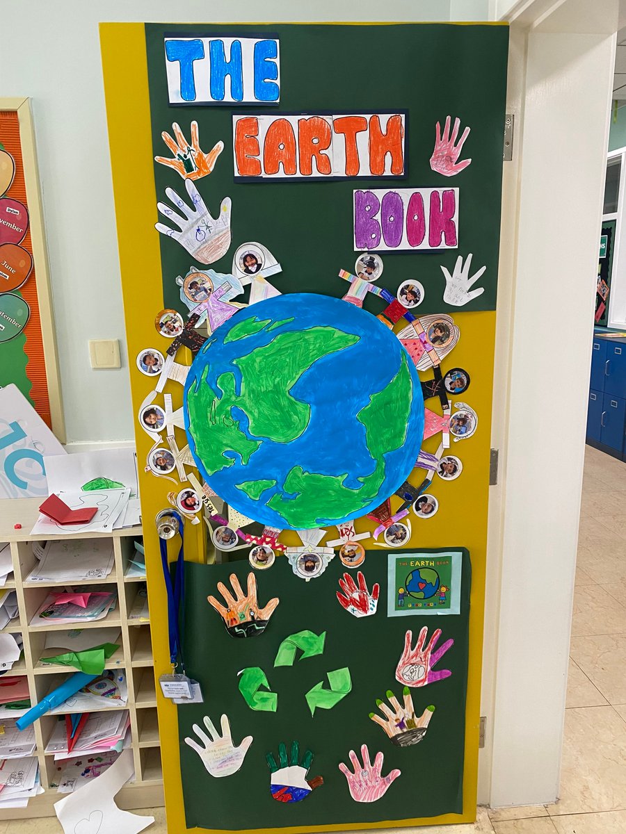 BSB_Shunyi's tweet image. Our Book Week was filled with engaging learning activities organised by our dedicated teachers. Students decorated their classroom doors based on a book, showcasing incredible teamwork, creativity and imagination. Well done!
#BSBShunyi #NordAngliaEducation #BookWeek