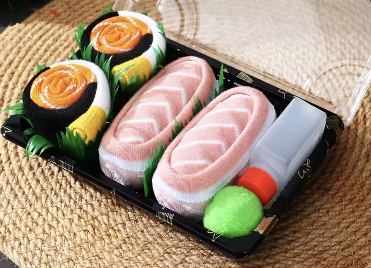 Worlds Wildest Moments tweet media