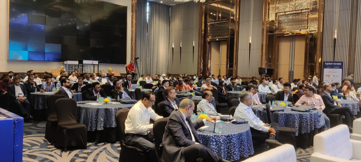FADA_India's tweet photo. Full House at #VyaparBengal
#FADA #ONOA #Vyapar https://t.co/ESqWps4pD8