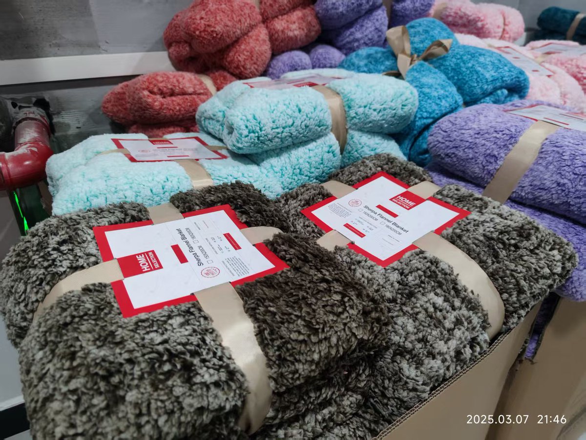 giantsources's tweet photo. Sell #stock #fleece #blankets by container loads. Pls contact via whatsapp/wechat : +8613710892293 if you are interested.
#stocklot #overstock #OEM #home #closeouts #surplus #inventory #manufacturer #factory #textile #soft #comfortable #liquidations #stock #fabric #wholesale https://t.co/gaQ8ekYebC