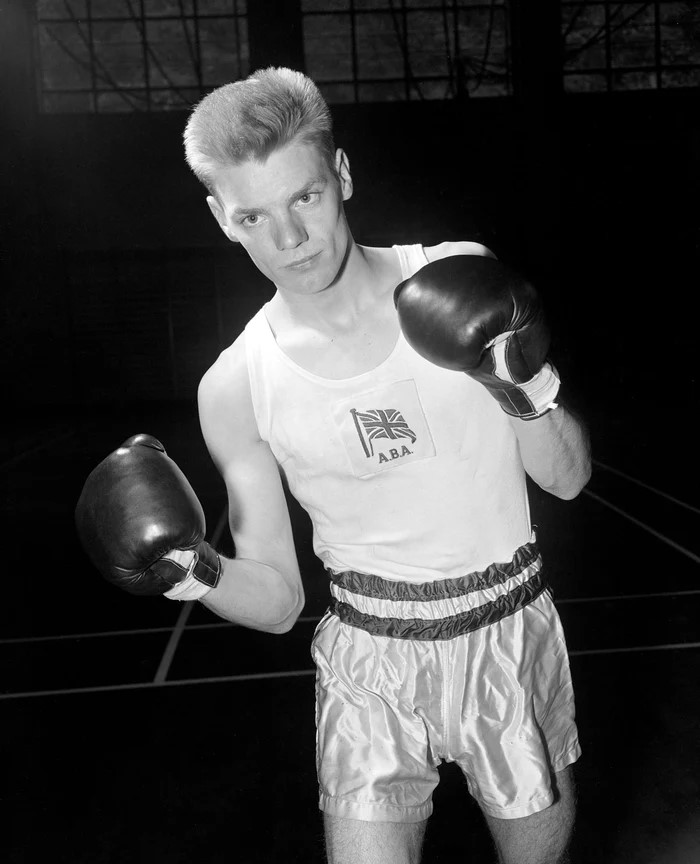 Boxing Scotland is deeply saddened to learn of the passing of Scotland’s greatest ever amateur boxer, Dick McTaggart MBE.

Dick remains the only Scottish boxer ever to win a Gold medal at an Olympic Games (1956), in addition to winning European and Commonwealth Gold medals.