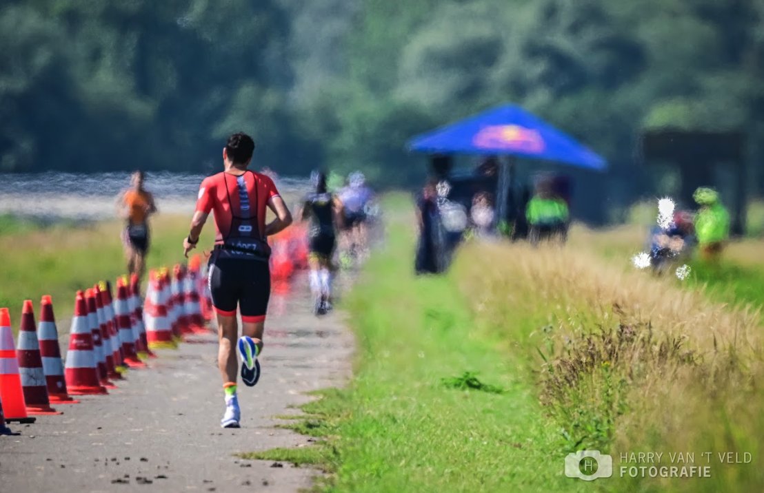 TRI HARD Triathlon Series tweet media