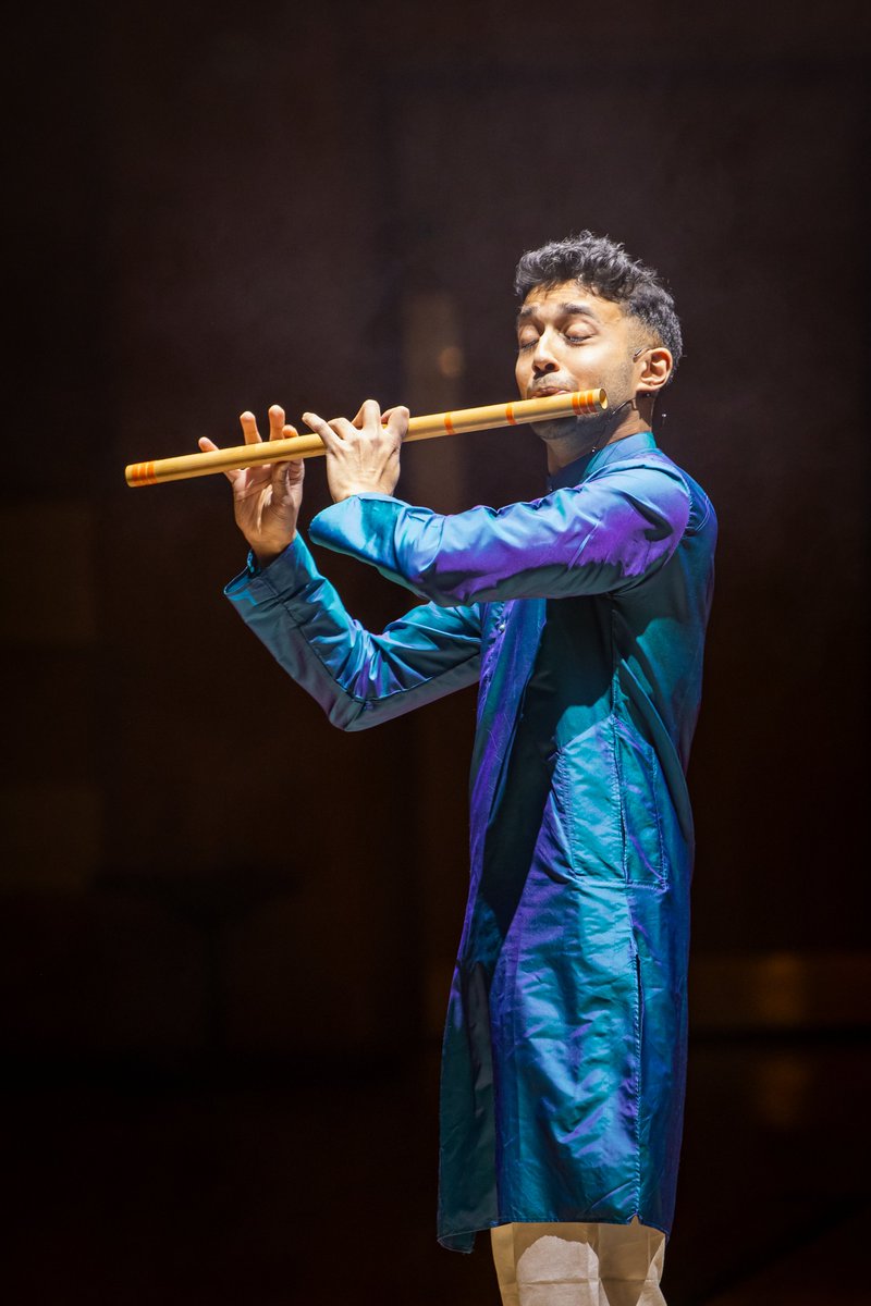 London Mozart Players (@mozartplayers) on Twitter photo A truly mesmerising performance from Praveen Prathapan at Changing Seasons 🪈
Missed this last month? Catch Praveen with us and <a href="/SubrangArts/">Subrang Arts</a> tonight, 7.30pm at Braithwaite Hall. Book your free ticket via tinyurl.com/mrx2yawc A truly mesmerising performance from Praveen Prathapan at Changing Seasons 🪈
Missed this last month? Catch Praveen with us and <a href="/SubrangArts/">Subrang Arts</a> tonight, 7.30pm at Braithwaite Hall. Book your free ticket via tinyurl.com/mrx2yawc