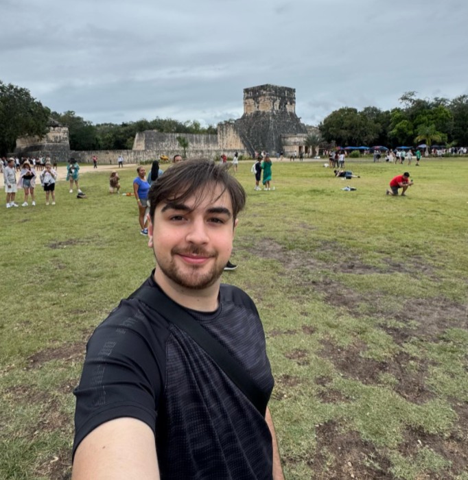 📌 La salud mental también es estrategia. Si tu mente está agotada, tu negocio lo estará. El estrés sostenido mata tu enfoque y rendimiento. #mentalidad #negocios