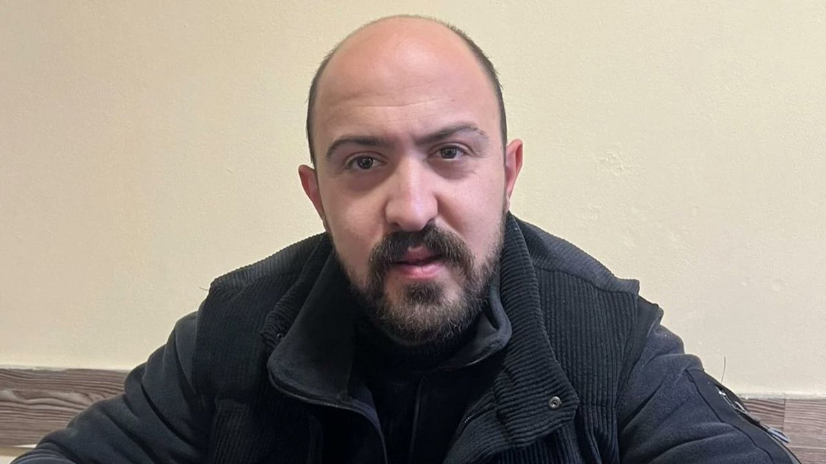 sonmuhurhaber's tweet image. Fenomen Oğuzhan Alpdoğan, yıllar önce çalıştığı fabrikada yapılan greve katıldı! #OğuzhanAlpdoğan sonmuhur.com/fenomen-oguzha…