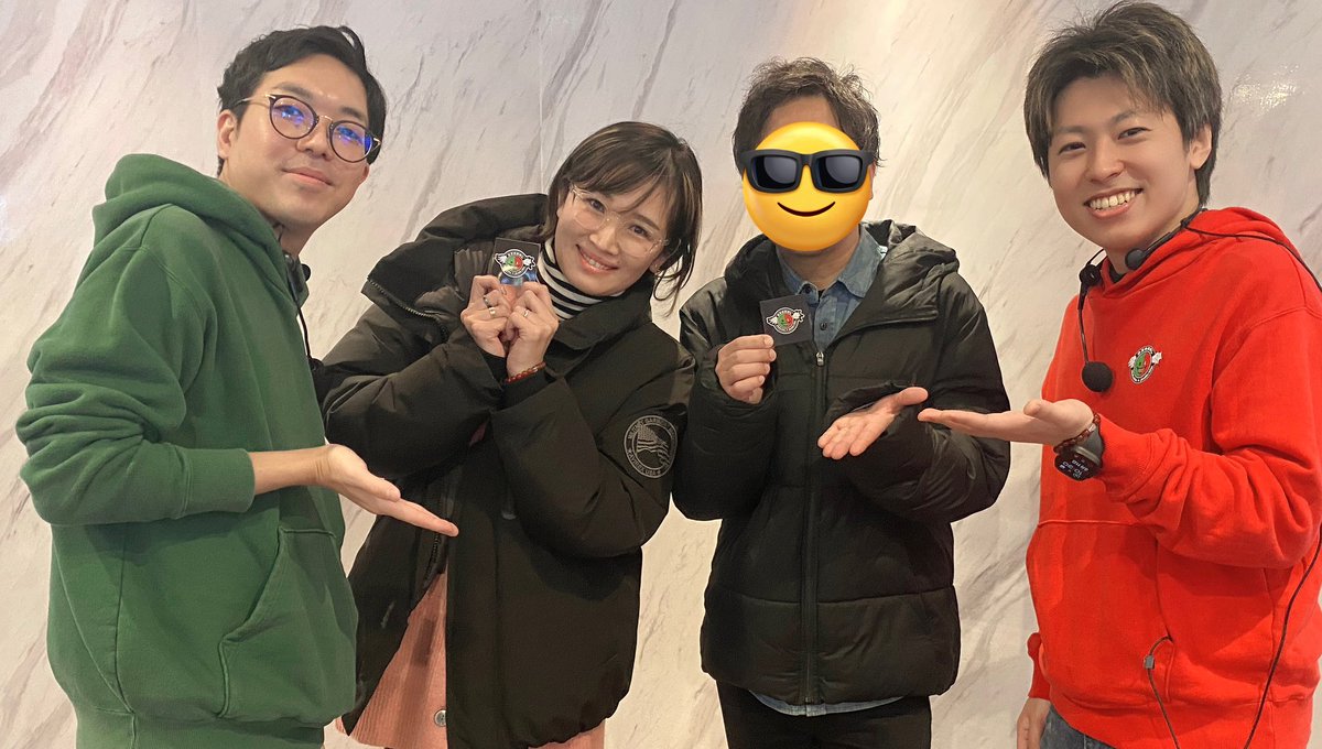 osz39's tweet photo. 夫婦で推し活。
クズ恩の収録来店に行ってきた(・∀・)
夫婦でボコ負けしたけど、ナカキンさんもいつも辛いんだ！と��え凌いだ←

#クズの恩返し
#ジャスティン翔
#ナカキン
#推し活
#推しは推せる時に全力で推せ https://t.co/T5DwBlQroz