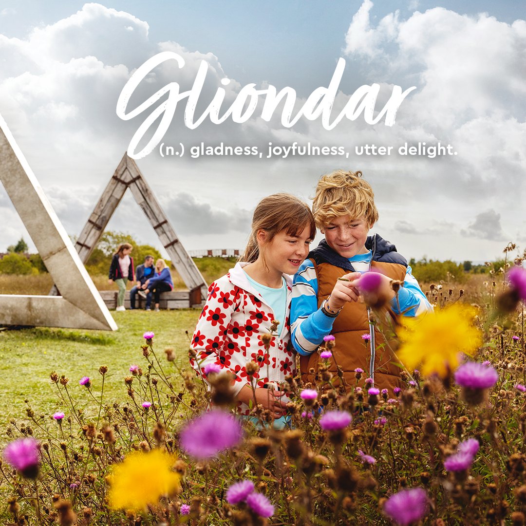 Nuair nach mbíonn na focail agat as Béarla, bíonn siad ann as Gaeilge. Úsáid cúpla focal nua agus tú ar thuras gearr in Éirinn.

To celebrate Seachtain na Gaeilge, as part of our #KeepDiscovering campaign we are featuring five directly untranslatable Irish words which capture