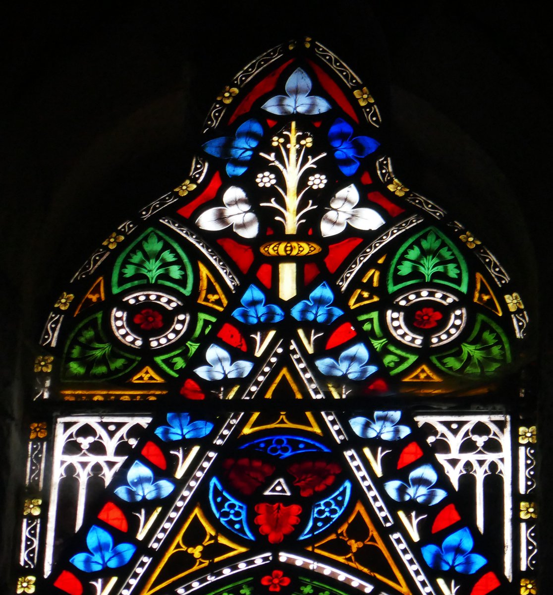 KWCook57's tweet photo. #StainedGlass in All Souls #Boothtown https://t.co/8D7en3AEJR