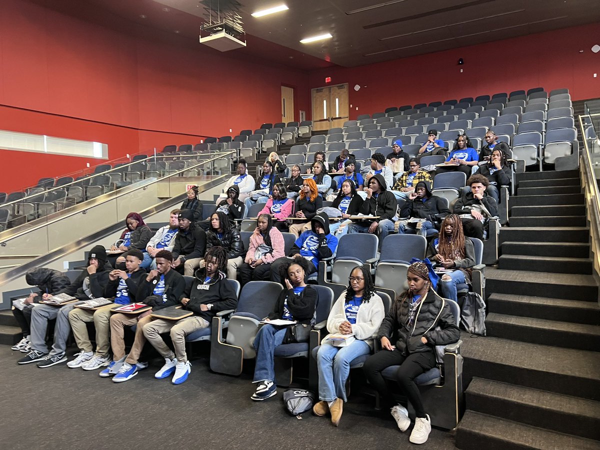 Boys & Girls Clubs of Middle Tennessee (@bgcmidtn) on Twitter photo Our incredible <a href="/BGCMidTN/">Boys & Girls Clubs of Middle Tennessee</a> teens and team are embarking on an exciting college tour! They’ve just wrapped up their first visit at North Carolina A&T and are now on their way to explore Elon University, followed by a stop in Virginia. Our incredible <a href="/BGCMidTN/">Boys & Girls Clubs of Middle Tennessee</a> teens and team are embarking on an exciting college tour! They’ve just wrapped up their first visit at North Carolina A&T and are now on their way to explore Elon University, followed by a stop in Virginia.