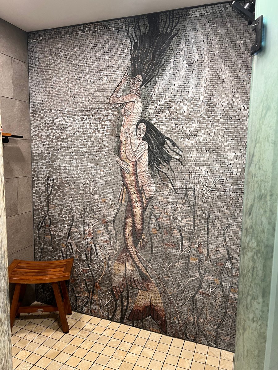 Transform Your Space with a Custom Mosaic Mural: Design Ideas and Inspiration

Read more: mozaico.com/blogs/news/tra…