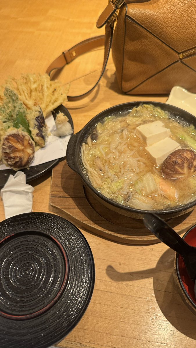 👱🏻‍♀️ tweet media