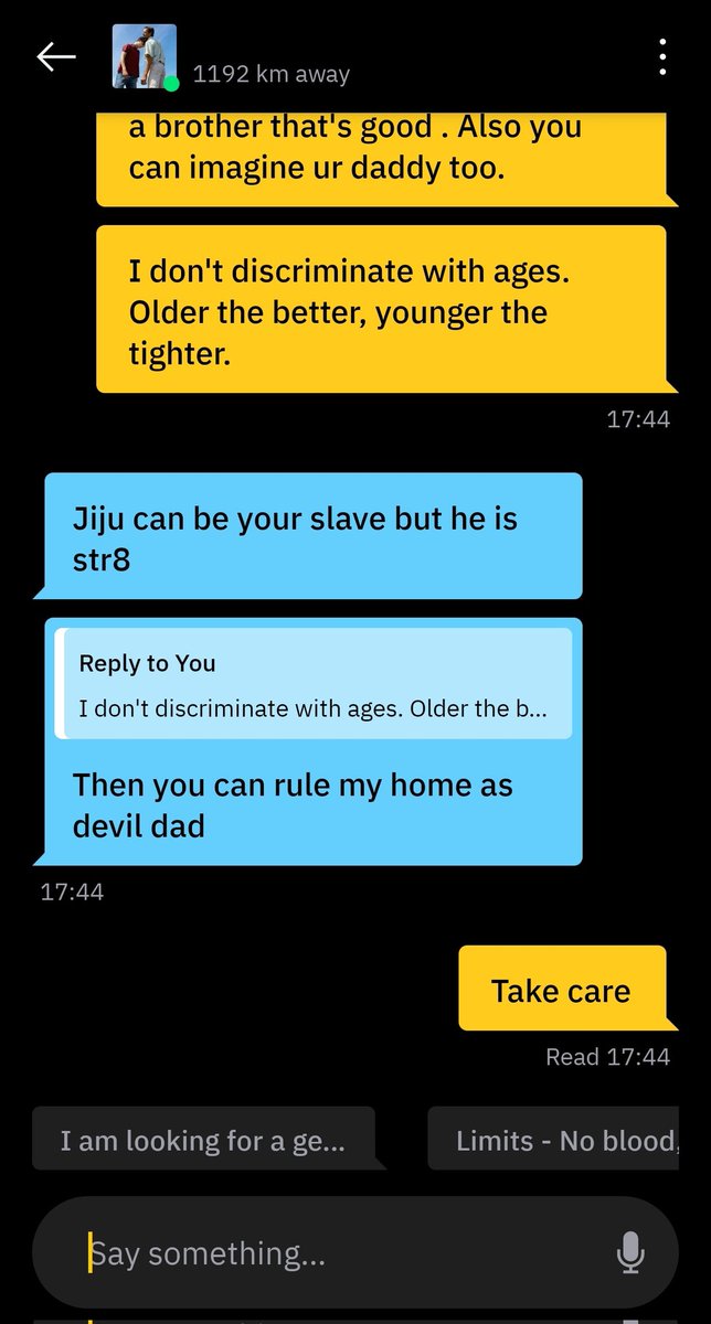 2000 odd kms is no exception for stupidity, to chat online. Yet here it is. #Dominant #Bangalore #Master #grindr #grindrchat