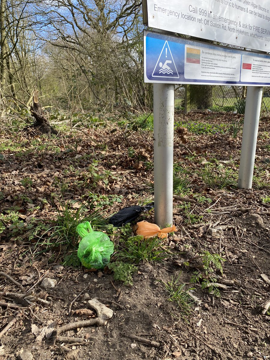 On a positive note the <a href="/hillholtwood/">Hill Holt Wood</a> CountrysideNK Ranger put a newly refurbished nest box back up on <a href="/NorthKestevenDC/">North Kesteven District Council</a> Millennium Green, North Hykeham this morning.