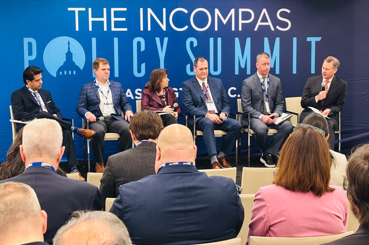 INCOMPAS's tweet photo. With the demand for data and connectivity surging, our industry faces a challenge. In our panel “Powering the Future: Balancing Energy, Network Infrastructure and AI”, our panelists will discuss balancing energy consumption, network infrastructure and the integration of AI. https://t.co/tPZCBDEHfR
