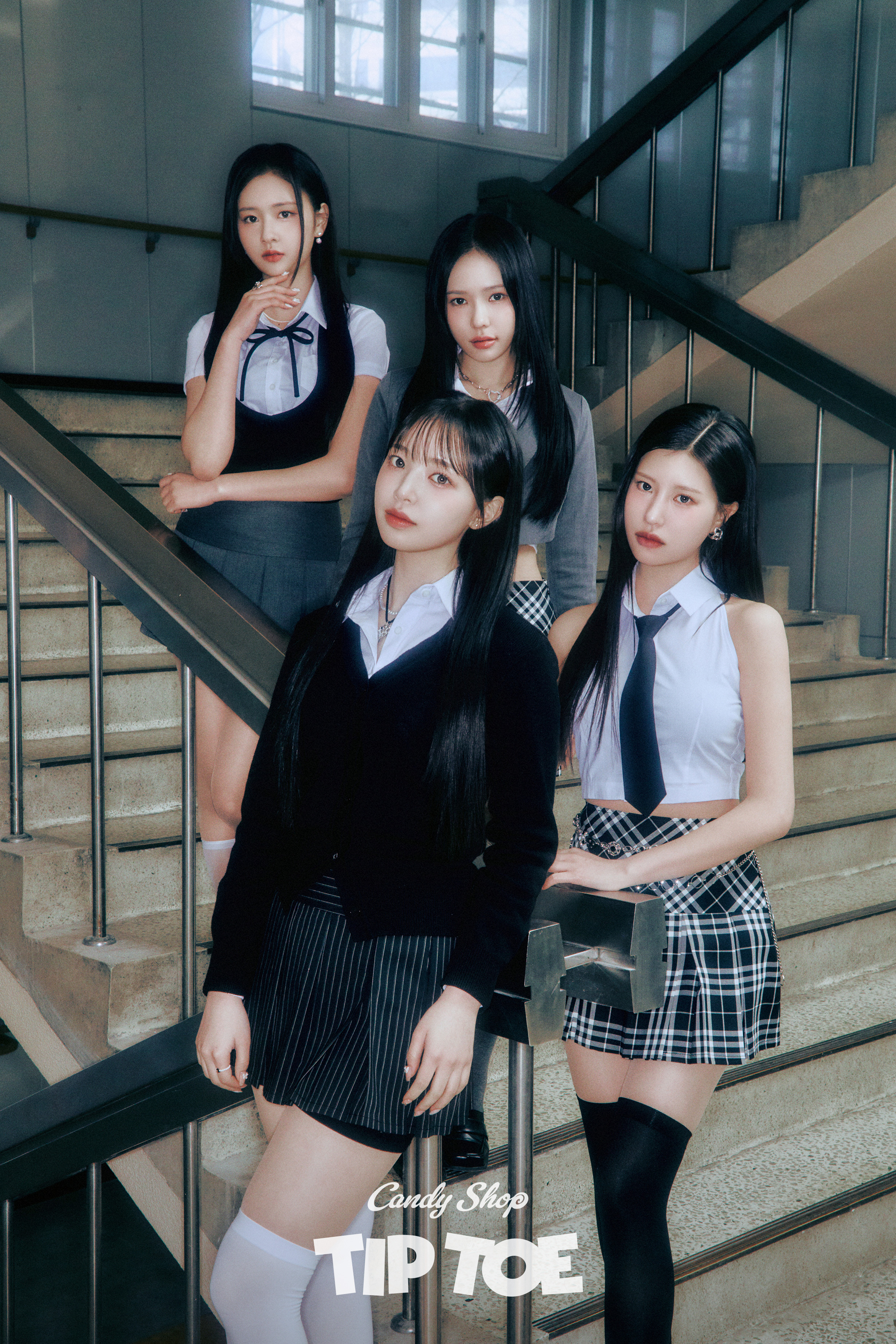 GlwpOTiXIAEQLHN?format=jpg&name=4096x4096