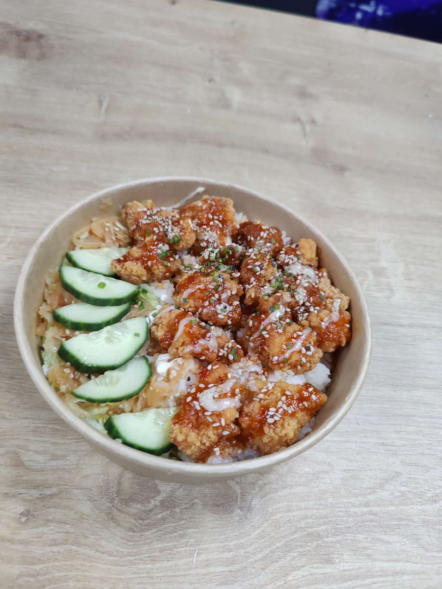 Viikonlopun bootcamp takana - kiitos eväistä <a href="/foodora_fi/">foodora Suomi</a> ❤️ #ad