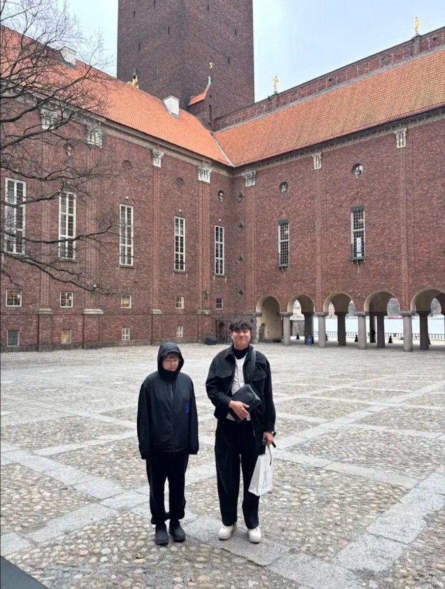 머야 뭔데 뜨런니 너무 커엽잖아 사람이 이렇게 귀여워도 되는거냐구......