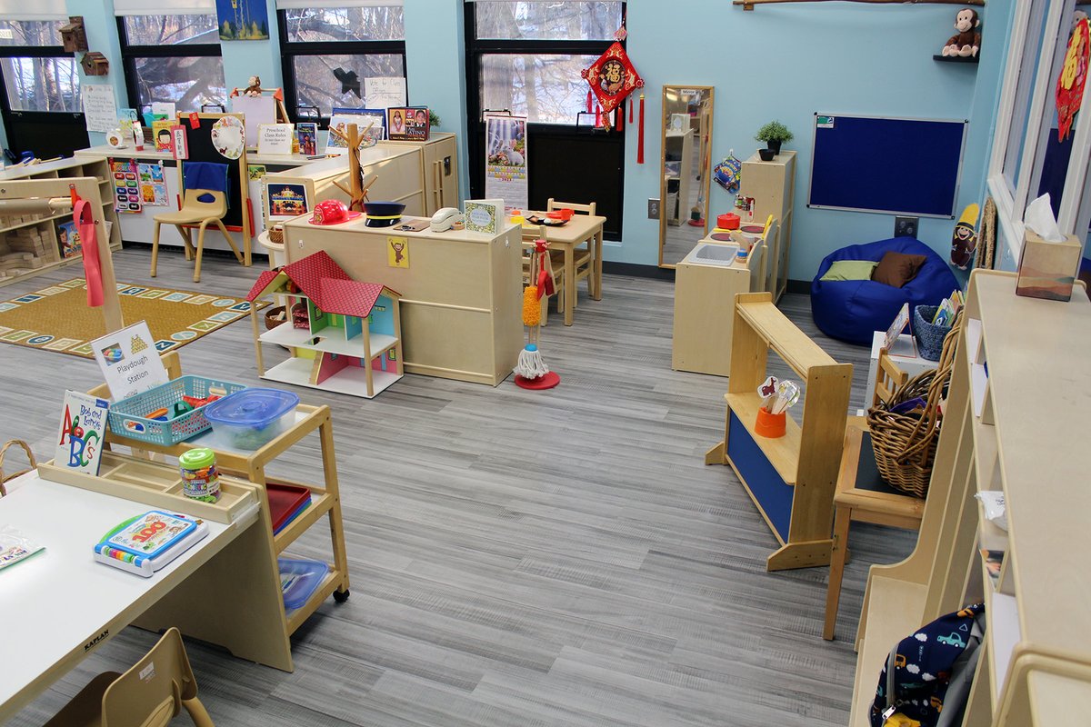 BergenCC's tweet image. #TransformationTuesday @bergencc renovated its #ChildDevelopmentCenter thanks to the NJ Economic Development Authority Child Care Facilities Improvement Program grant.

Read about the safety updates at ow.ly/zWyS50UZHG1.

#bergencc #learnbelongsucceed