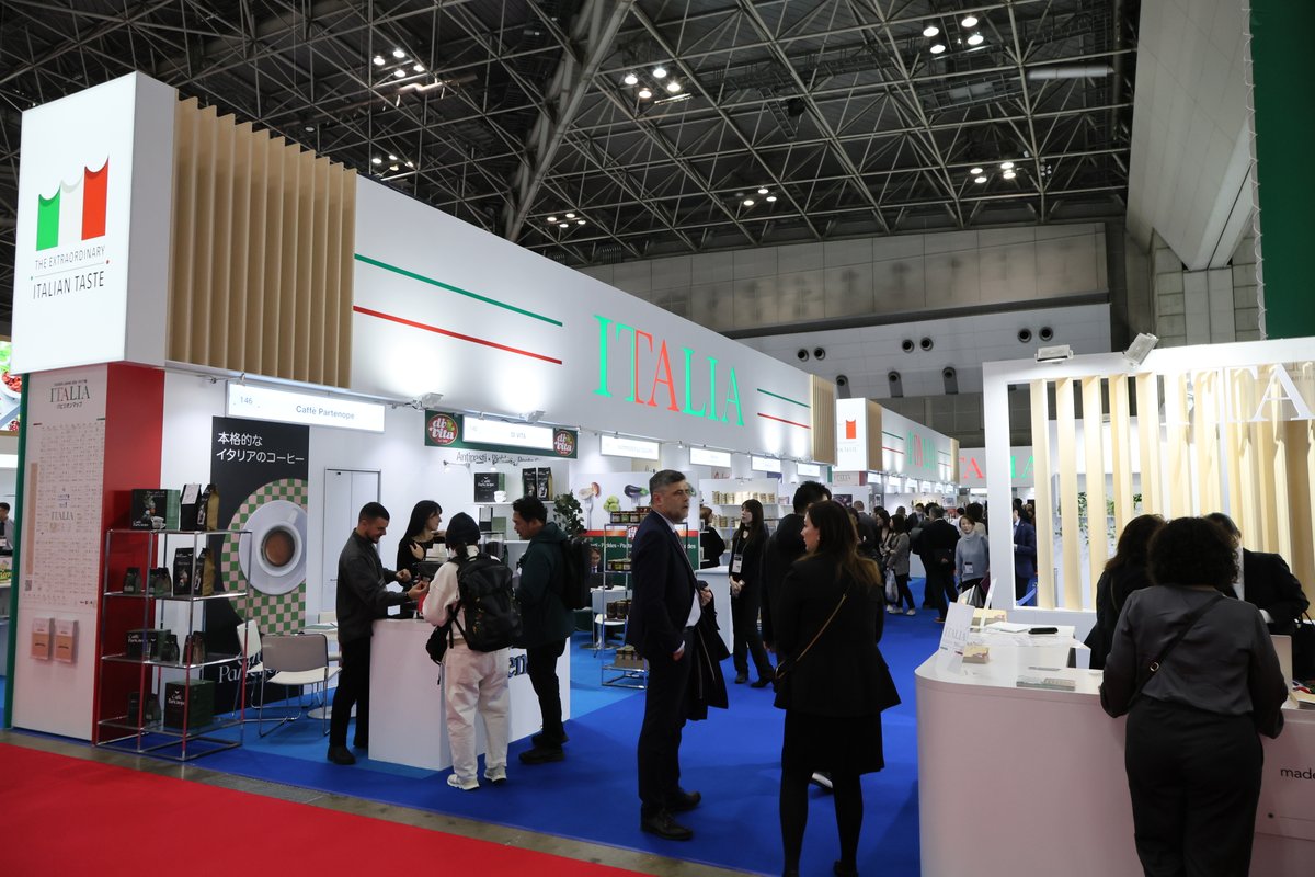 ITA Tokyo (@itatokyo_) on Twitter photo 🇯🇵 #FoodexJapan2025 196 espositori 🍝@ Pad 🇮🇹#Italia organizzato da <a href="/ITAtradeagency/">Italian Trade Agency</a>
Inaugurano Amb Benedetti, Pres Zoppas e Dir Bruno. Presenti anche Comm <a href="/ItalyExpo2025/">Italy Expo 2025 Osaka</a> Vattani, Gen. Melis dei #Carabinieri della Tutela Agroalimentare e legend del calcio <a href="/delpieroale/">Alessandro Del Piero</a>
<a href="/ItalyinJPN/">Italy in Japan</a> 🇯🇵 #FoodexJapan2025 196 espositori 🍝@ Pad 🇮🇹#Italia organizzato da <a href="/ITAtradeagency/">Italian Trade Agency</a>
Inaugurano Amb Benedetti, Pres Zoppas e Dir Bruno. Presenti anche Comm <a href="/ItalyExpo2025/">Italy Expo 2025 Osaka</a> Vattani, Gen. Melis dei #Carabinieri della Tutela Agroalimentare e legend del calcio <a href="/delpieroale/">Alessandro Del Piero</a>
<a href="/ItalyinJPN/">Italy in Japan</a>