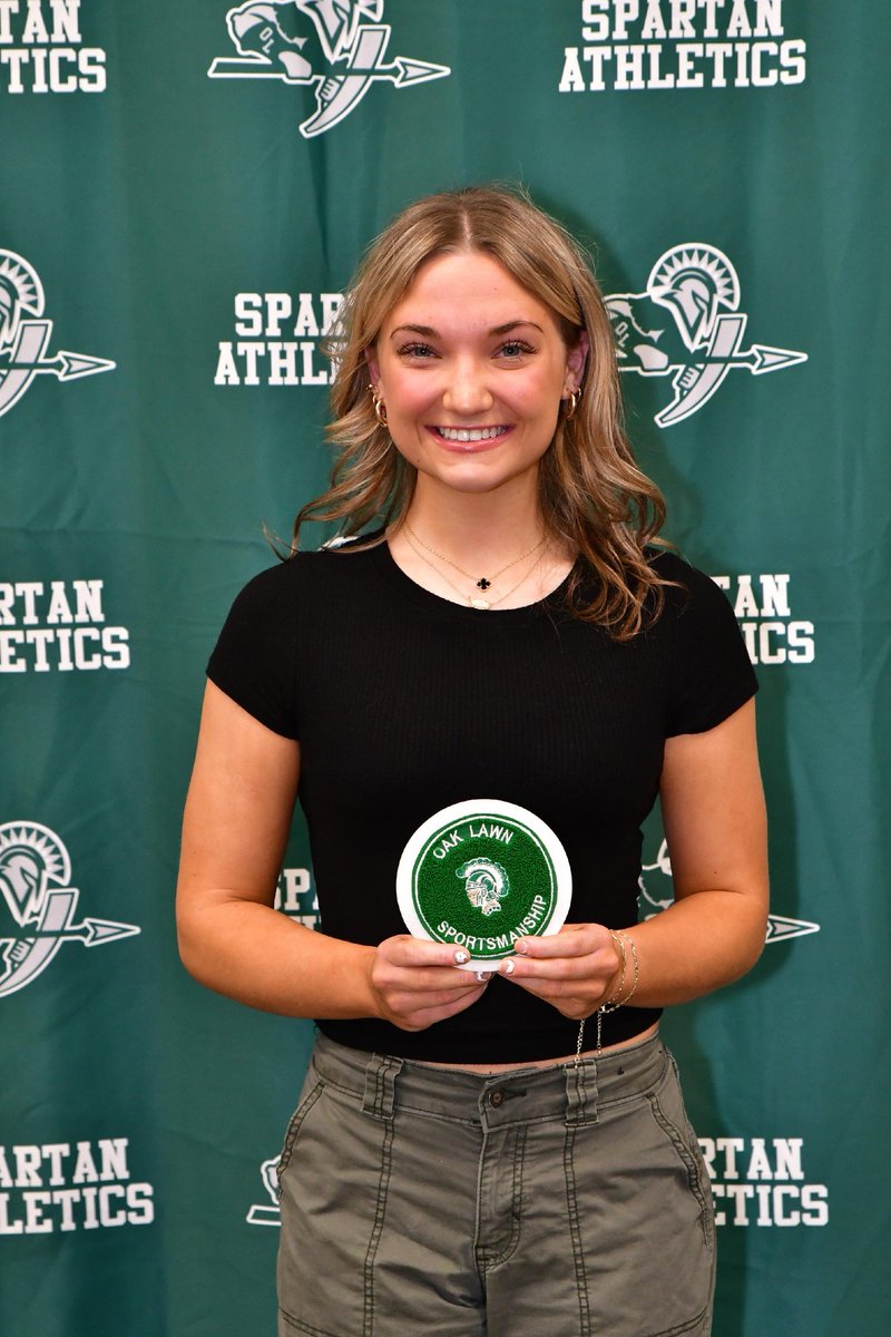 Oak Lawn HS Girls Basketball tweet media