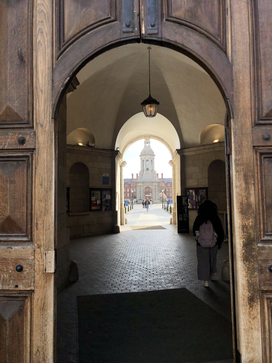 FergusPMcGrath's tweet image. Day #70 ✅

Nice Spring day in the Capital. 

#100daysofwalking 
#Mild ⛅️