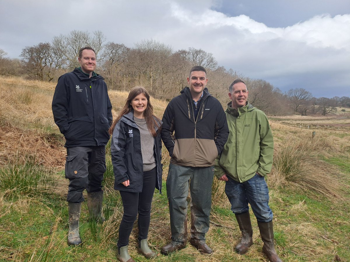 National Trust Cymru (@ntcymru_) on Twitter photo Diolch <a href="/JamesEvansMS/">James Evans MS</a> am ymuno â ni ar ymweliad â fferm Ty Mawr ym Mannau Brycheiniog. Roedd hi’n wych i gael rhannu rhagor o wybodaeth am y lle arbennig hwn, ein dull ffermio cyfeillgar i natur ac ein gwaith i wella mynediad cyhoeddus ym Mhont ar Daf. <a href="/BreconBeaconsNT/">Brecon Beacons NT/YG Bannau Brycheiniog</a> Diolch <a href="/JamesEvansMS/">James Evans MS</a> am ymuno â ni ar ymweliad â fferm Ty Mawr ym Mannau Brycheiniog. Roedd hi’n wych i gael rhannu rhagor o wybodaeth am y lle arbennig hwn, ein dull ffermio cyfeillgar i natur ac ein gwaith i wella mynediad cyhoeddus ym Mhont ar Daf. <a href="/BreconBeaconsNT/">Brecon Beacons NT/YG Bannau Brycheiniog</a>
