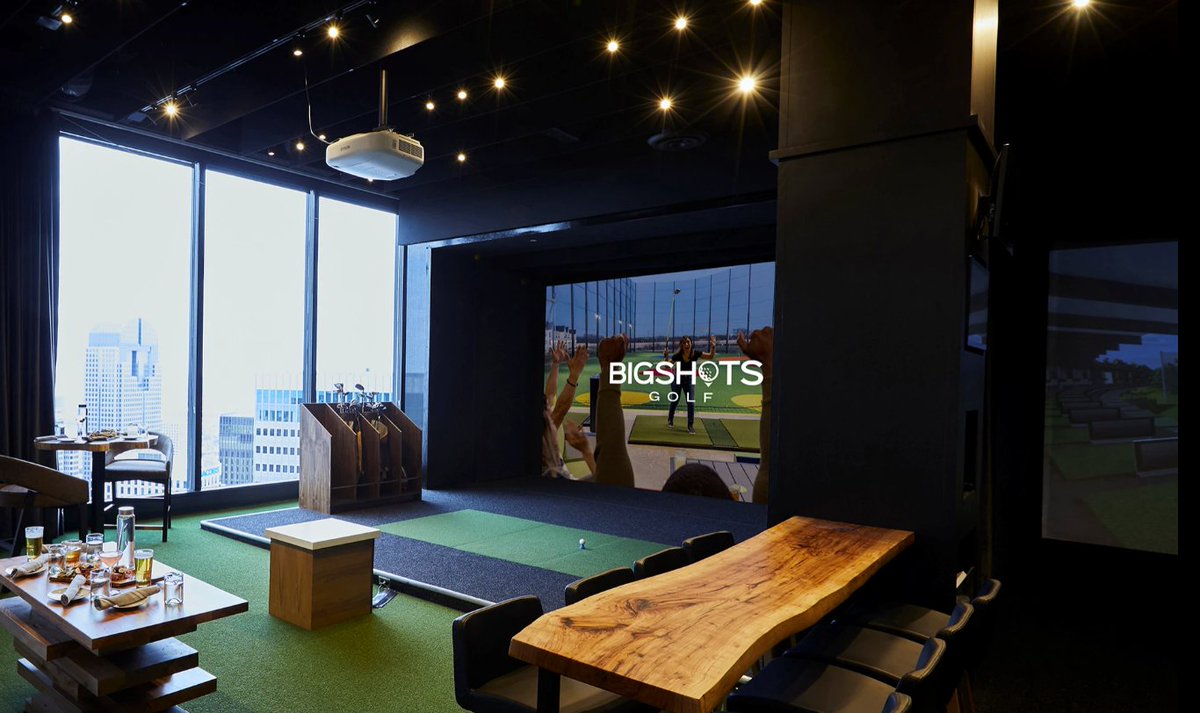 Host your next event at Tower Club Dallas, where sophistication meets stunning views of downtown. From corporate meetings to dream weddings, we offer versatile spaces, exceptional service, and first-class amenities to make every occasion unforgettable!
uniquevenues.com/venue/tower-cl…