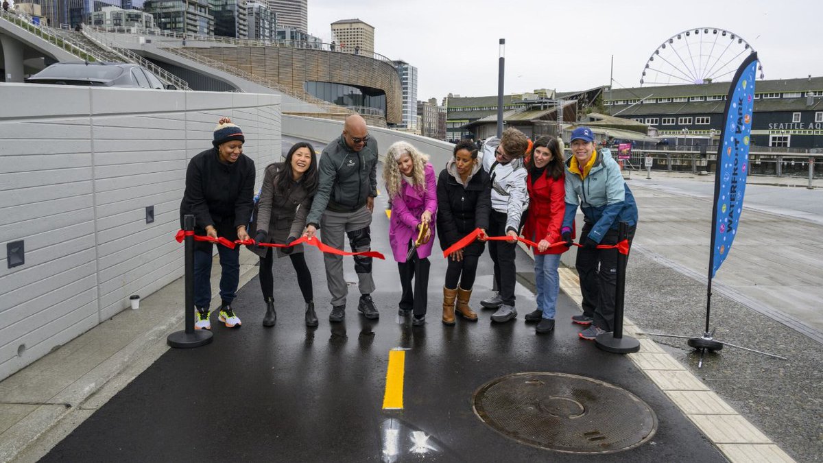 Ready, Set, Ride.... ✂️🎀🚲🚴🏾‍♀️

The <a href="/WaterfrontSEA/">Waterfront Seattle</a> Protected Bike Lanes are looking phenomenal.  A closer step to making our neighborhoods connected. 

Thank you to all the city staff, departments, community members, advocates and cyclists for helping move this project forward.