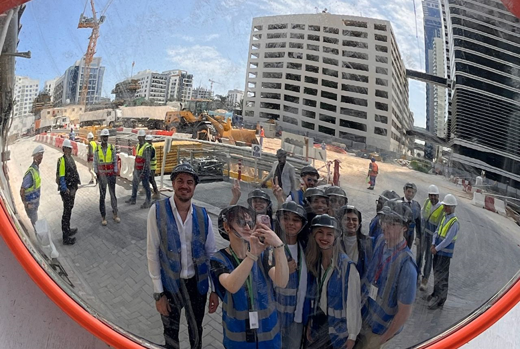 Middlesex University (@middlesexuni) on Twitter photo Our architectural design students had the incredible experience of visiting the construction site of the Burj Azizi in Dubai - which is set to be the world's second tallest building 🏗️ 🔨
Thanks to <a href="/AziziGroup/">Azizi Developments</a> for kindly sponsoring this trip:
👉 bit.ly/3XE6F6E Our architectural design students had the incredible experience of visiting the construction site of the Burj Azizi in Dubai - which is set to be the world's second tallest building 🏗️ 🔨
Thanks to <a href="/AziziGroup/">Azizi Developments</a> for kindly sponsoring this trip:
👉 bit.ly/3XE6F6E