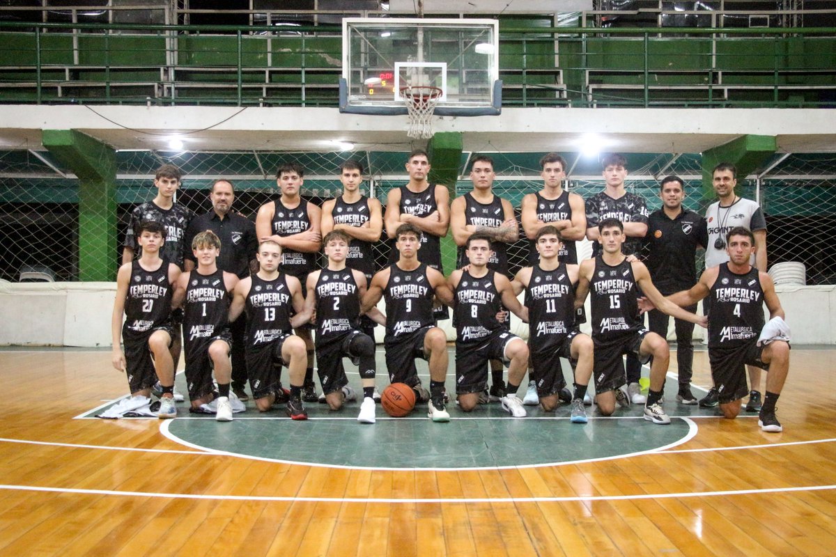 🫡🏆🏀
Arrancó el tercer Federal.

Siempre etiqueta negra.🏁