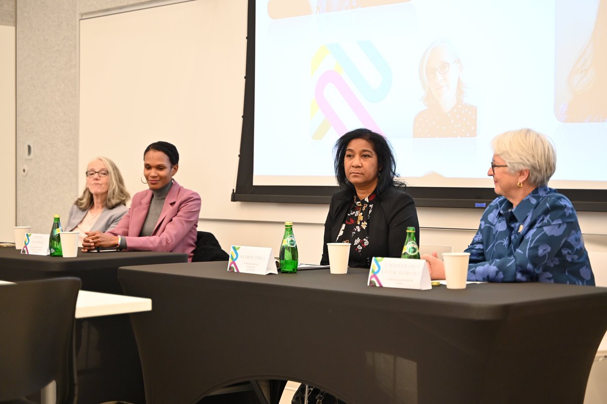 Edith Dumont (@lgontario) on Twitter photo As part of International Women’s Day, I had the opportunity to join a panel at the Université de l’Ontario français, engaging in a rich discussion with incredible women whose careers continue to inspire. We reflected on the challenges we’ve faced, the lessons we’ve learned, and As part of International Women’s Day, I had the opportunity to join a panel at the Université de l’Ontario français, engaging in a rich discussion with incredible women whose careers continue to inspire. We reflected on the challenges we’ve faced, the lessons we’ve learned, and