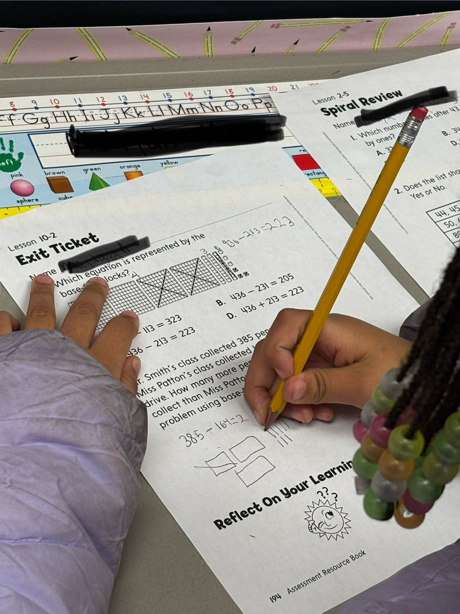 2nd graders in Mrs. Osborne’s class used the place value strategy to draw base ten blocks to subtract 3-digit numbers. (2.CA.2) Keep up the hard work! <a href="/BVBulldogs1/">Brookview Elementary School</a> #WarrenWill <a href="/msdwarren/">MSD of Warren Township</a>