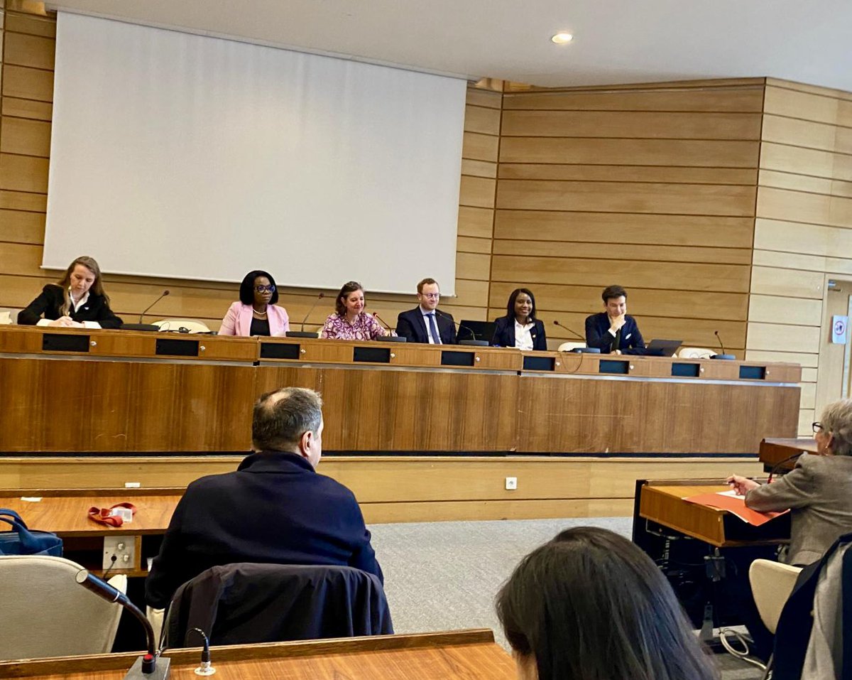 Une réunion plénière du groupe francophone fructueuse, à quelques jours de la Journée internationale de la Francophonie!

À l’ordre du jour: célébration de la Journée de la Francophonie à l’UNESCO, commémoration des 20 ans de la Convention de 2005 et événements culturels à venir.