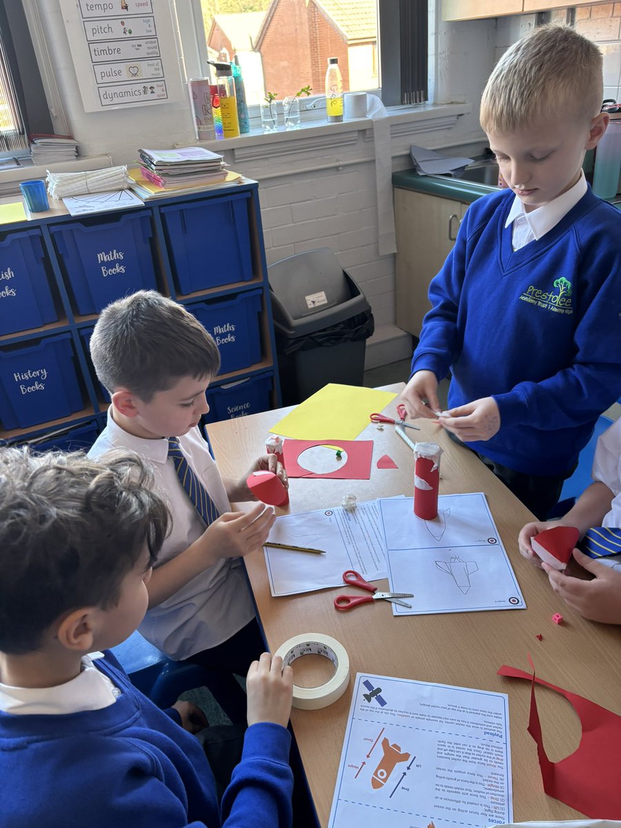 prestolee_1911's tweet photo. What a fun day we have had in Year 5 being engineers, designing and making rockets and designing our sustainable aircraft of the future! #roadtoRIAT https://t.co/qanYBVfSg7