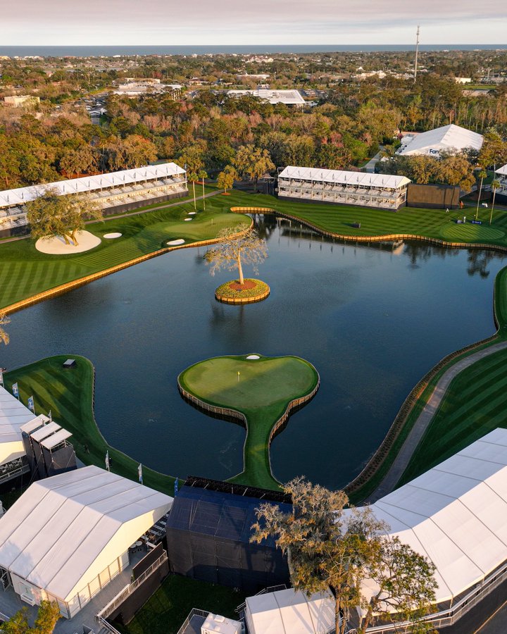 Now this is one amazing signature hole at the TPC Sawgrass, but which hole would you name at Muswell Hill as being our most memorable or dare we say our "Signature Hole"

Please comment below and of course SHARE

#wherewouldyouratherbe
#muswellhillgolf