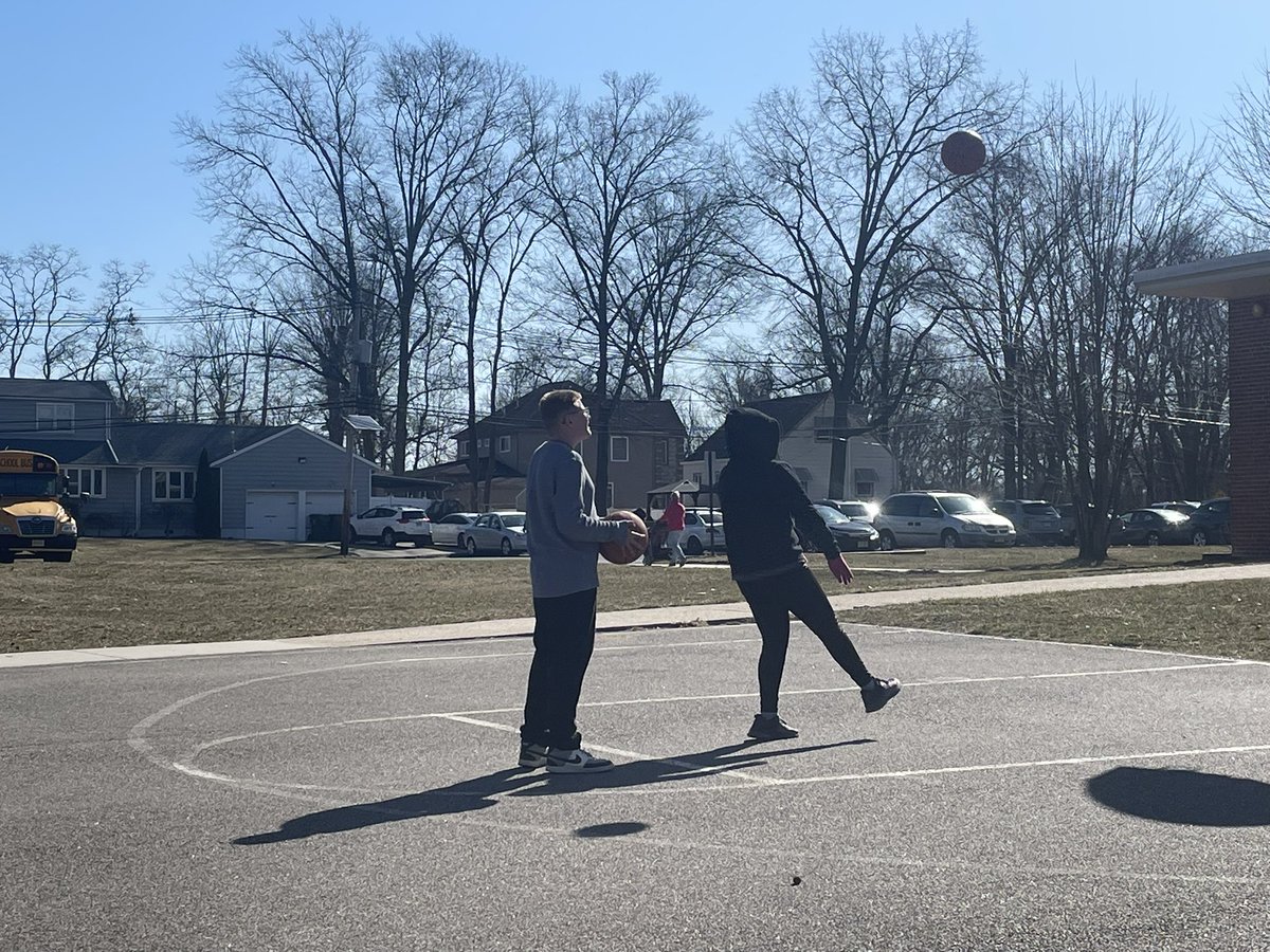 CMS Friday Friends (@cmsfrifriends) on Twitter photo A beautiful day for Friday’s Friends to get outside! Spring is coming! 😁🌸🌷<a href="/ColoniaMiddle/">Colonia Middle School</a> <a href="/J_Massimino/">Joseph Massimino, Ed.D.</a> A beautiful day for Friday’s Friends to get outside! Spring is coming! 😁🌸🌷<a href="/ColoniaMiddle/">Colonia Middle School</a> <a href="/J_Massimino/">Joseph Massimino, Ed.D.</a>