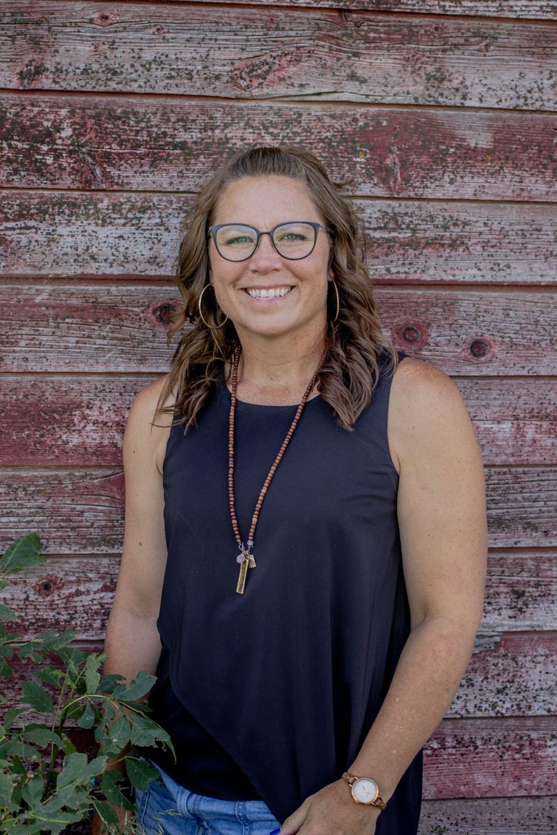 Agricultural opportunities are growing at Medicine Hat College as its Centre for Innovation (C4i) welcomes Professional Agrologist Lesley Burton to lead a comprehensive applied research program! #medhat #abpse

Read the full story: bit.ly/3QWDCYd