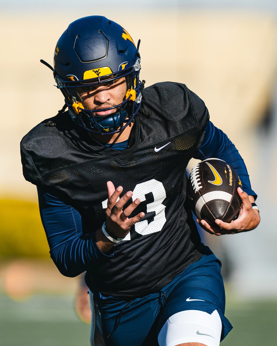 WVUfootball's tweet image. Success is best shared 🤝