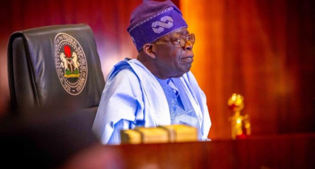 yusuf_alata's tweet image. Look at me in the face, tell me whatever you think is wrong and the way you want things done. We’ll try to implement all of it as long as it is for the prosperity of this country.

President Tinubu tells Nigerian Youths.