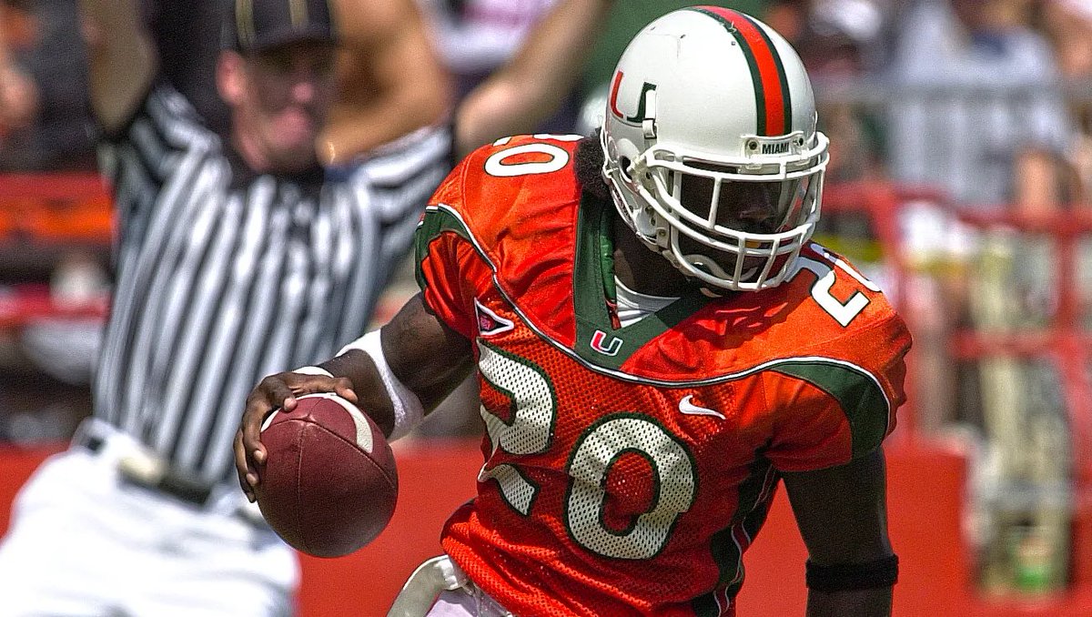 #AG2G I’m extremely humbled and blessed to recieve my 13th offer from the University of Miami!!🙏🏽 <a href="/CoachWillHarris/">Will Harris</a> <a href="/recruitcoachmc/">Mike Clayton</a> <a href="/GregBiggins/">Greg Biggins</a> <a href="/adamgorney/">Adam Gorney</a> <a href="/ChadSimmons_/">ChadSimmons</a> <a href="/BrandonHuffman/">Brandon Huffman</a> <a href="/BManu86/">Brandon Manumaleuna</a> <a href="/COACHTONESEKONA/">COACH TONE</a> <a href="/Leuzinger_FB/">🏈 The Leu 🏈</a>