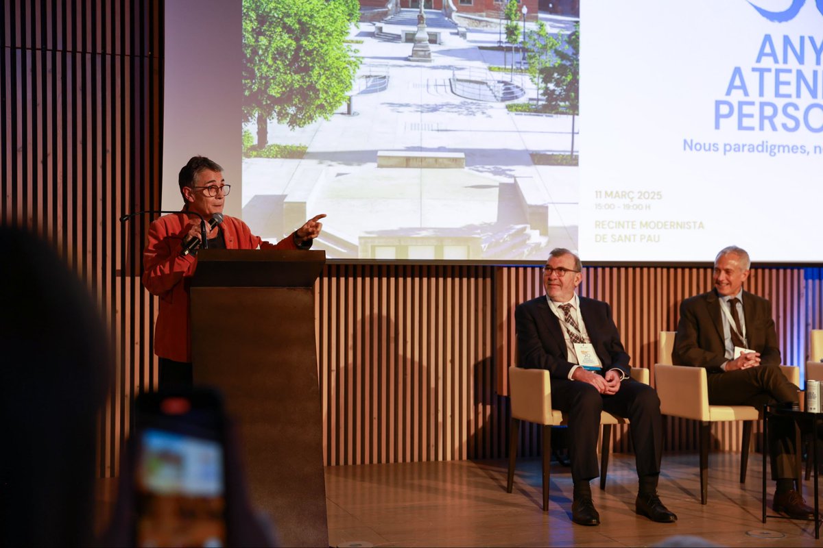 <a href="/salutcat/">Salut</a> <a href="/XarxaSantaTecla/">Xarxa Santa Tecla</a> <a href="/FPuigvert/">Fundació Puigvert Barcelona</a> <a href="/hospitalclinic/">Hospital Clínic</a> <a href="/hospiolot/">F. Hospital d'Olot</a> <a href="/HospitalSantPau/">Sant Pau - Campus Salut Barcelona</a> <a href="/SJDbarcelona_ca/">Hospital Sant Joan de Déu Barcelona CAT</a> <a href="/HospiCerdanya/">Hospital de Cerdanya</a> <a href="/HospiFigueres/">Fundació Salut Empordà</a> <a href="/Hospitaligd/">Hospital Universitari d'Igualada</a> <a href="/aspacecatalunya/">Fundació Aspace Catalunya</a> <a href="/ACEBAautogestio/">ACEBA</a> <a href="/AceAlzheimer/">Ace Alzheimer Center Barcelona</a> <a href="/parctauli/">Consorci Corporació Sanitària Parc Taulí</a> <a href="/csapg_/">Consorci Sanitari Alt Penedès-Garraf</a> <a href="/CSTerrassa/">Consorci Sanitari Terrassa - Hospital Universitari</a> <a href="/ConsorciCSI/">Consorci Sanitari Integral</a> <a href="/ClinicaGirona/">Clínica Girona</a> <a href="/CSJ_Manresa/">Clínica Sant Josep</a> <a href="/pereclavergrup/">Pere Claver Grup</a> <a href="/perevirgilicat/">PS Pere Virgili</a> <a href="/GrupPereMata/">Grup Pere Mata</a> <a href="/Mutua_Terrassa/">MutuaTerrassa</a> <a href="/StAndreuSalut/">Sant Andreu Salut</a> <a href="/parcsanitarisjd/">Parc Sanitari Sant Joan de Déu</a> <a href="/ICO_oncologia/">Institut Català d'Oncologia</a> <a href="/Cris_Puig/">Cris Puig</a> <a href="/VilaEloi/">Eloi Vila Escarré</a> <a href="/pericopastor/">perico pastor</a> 🙌 La consellera de <a href="/salutcat/">Salut</a> ha afirmat que “#LaUnió ha estat i seguirà sent un motor clau en la transformació del sistema sanitari” i ha reconegut la seca capacitat per generar consensos i impulsar polítiques sanitàries més enllà de la conjuntura.