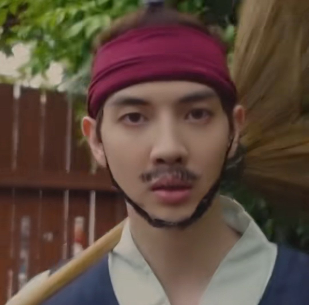 M1nvibeleen's tweet image. แล้วไม่เหมือนกี่โมง555555555555555

#maxky_rp