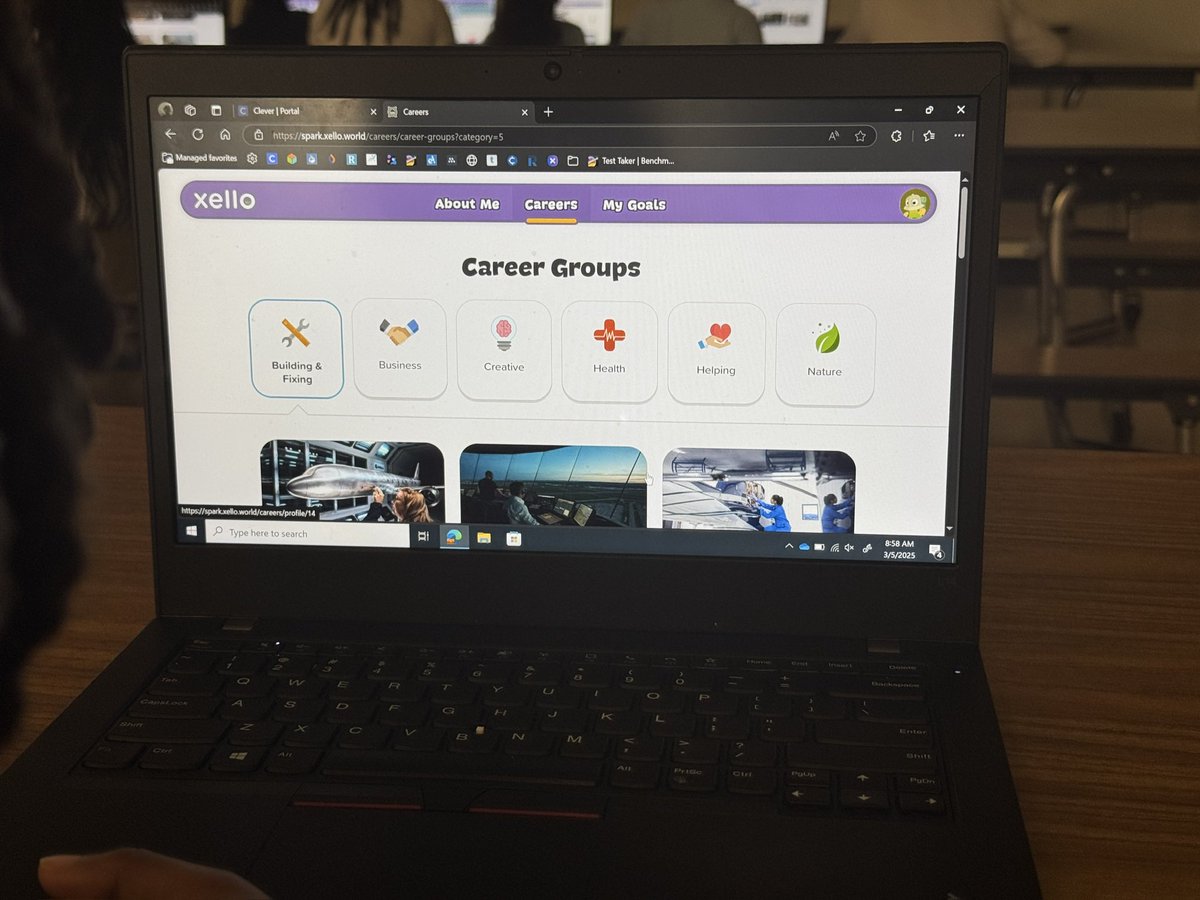 llc729's tweet photo. Shoutout to Mrs. Kimberly Toddman, the 4th-grade team, students, and admin at Coral Cove Elementary for welcoming Dr. Nancy Whittaker to help students set future goals through Xello! 🚀✨ #FutureReady #Xello #StudentSuccess https://t.co/Ng4gYf0eed