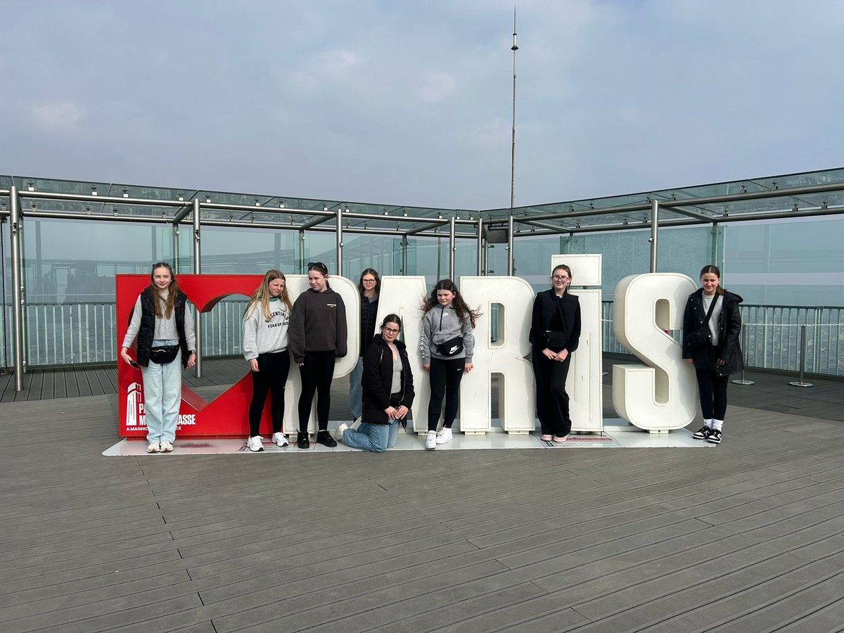 Ellowes Hall Art & Food. tweet media