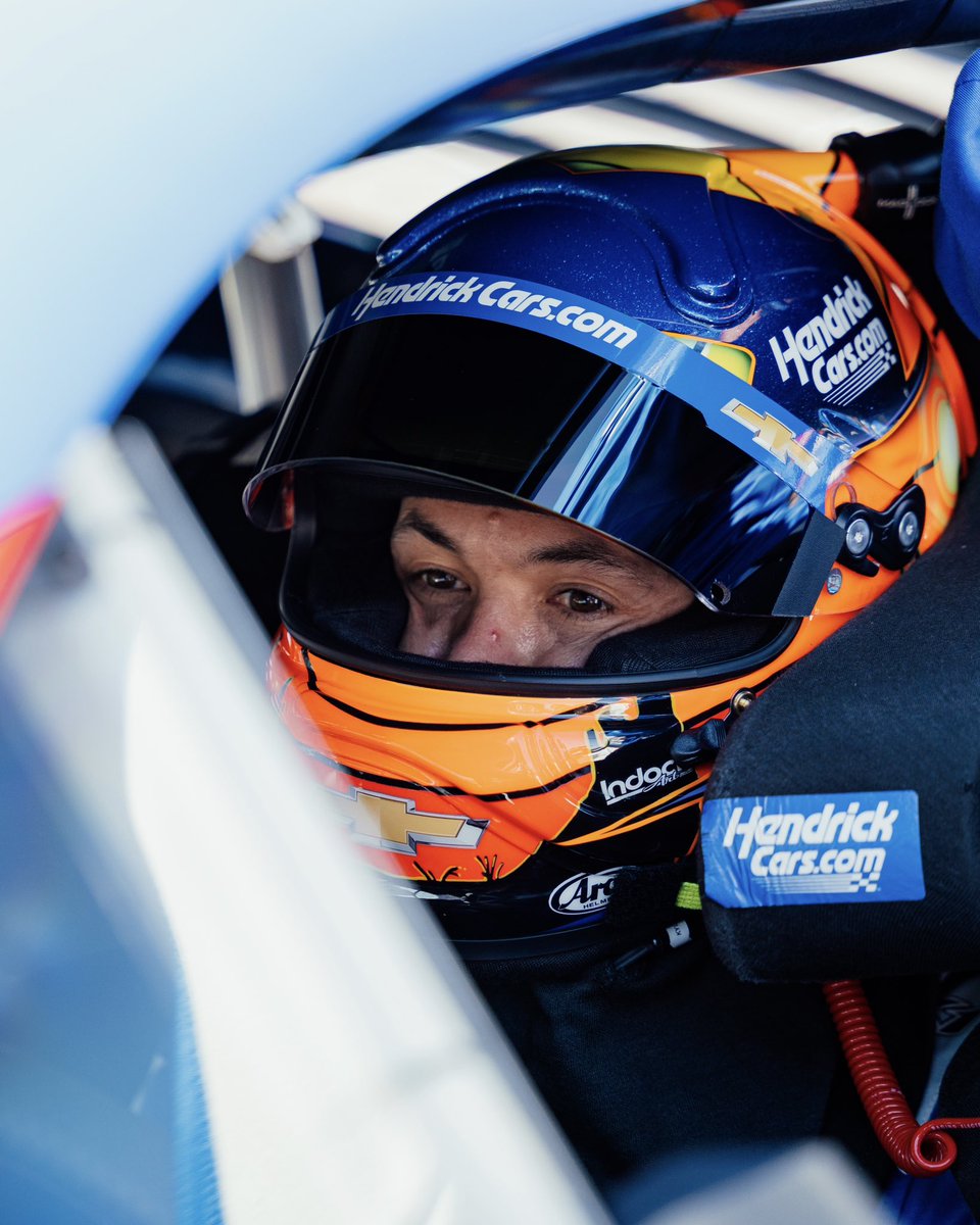 Kyle Larson tweet media